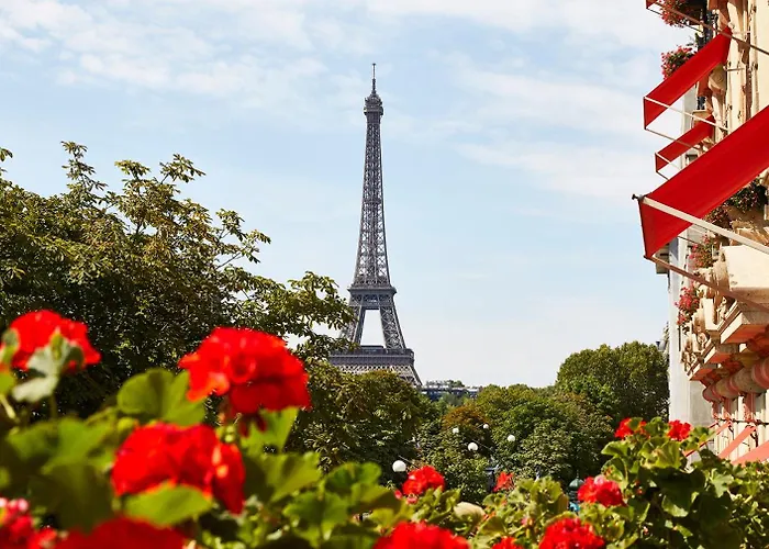 Hôtel Plaza Athénée - Dorchester Collection Paris